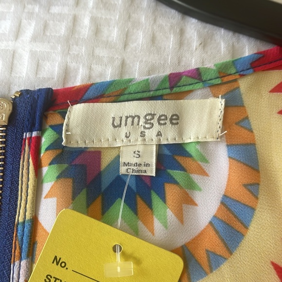 Colorful Geometric Sleeveless Top - new with tags - Picture 3 of 4